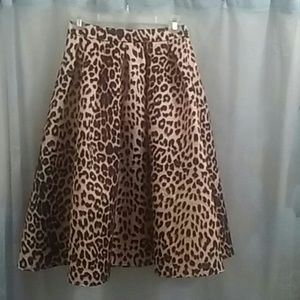Full skirt leopard print midi