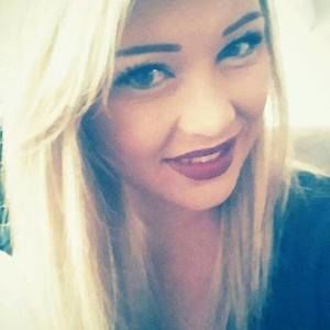 Meet your Posher, Madeline