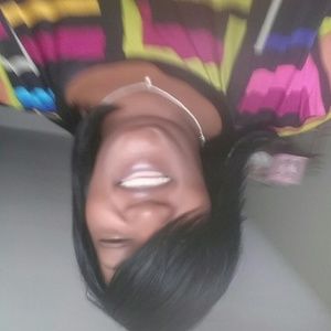 Meet your Posher, Donnis