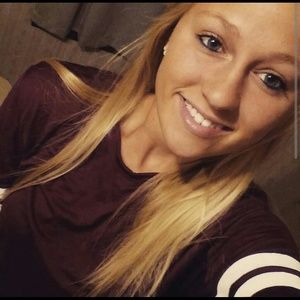 Meet your Posher, Chelsie