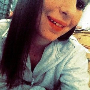 Meet your Posher, Cora