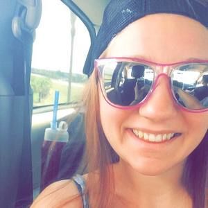 Meet your Posher, Ciera