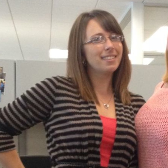Meet your Posher, Krystal - Picture 1 of 1