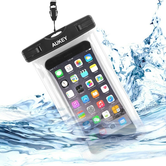 Other - Aukey Underwater Waterproof Pouch Bag