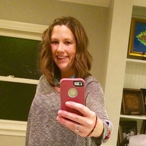 Meet your Posher, Julia
