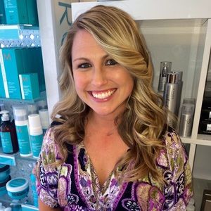 Meet your Posher, Darcy