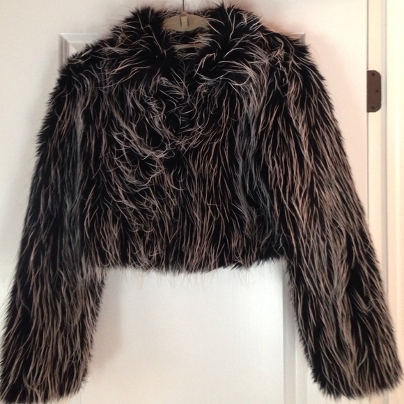 Super fabulous faux fur coat