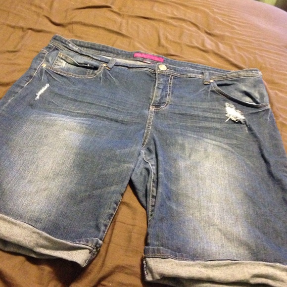 Pure Energy Shorts