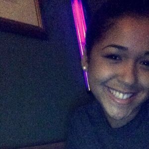 Meet your Posher, Essence