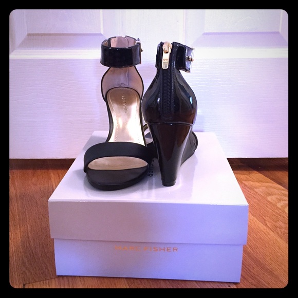 Marc Fisher patent leather wedge sandals