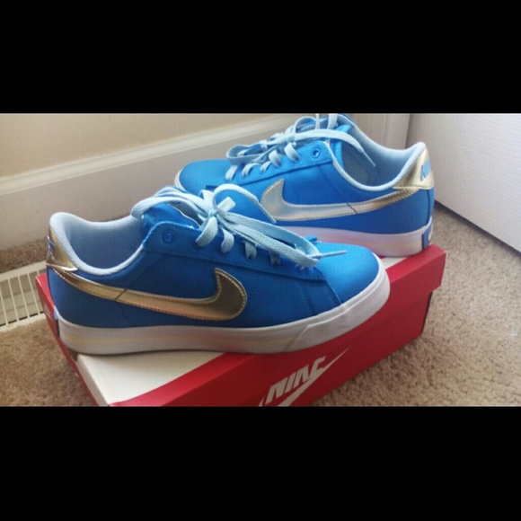 Nike