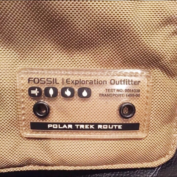 Fossil trex laptop bag