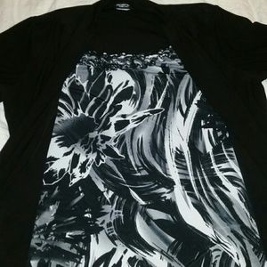 Cute black and white top