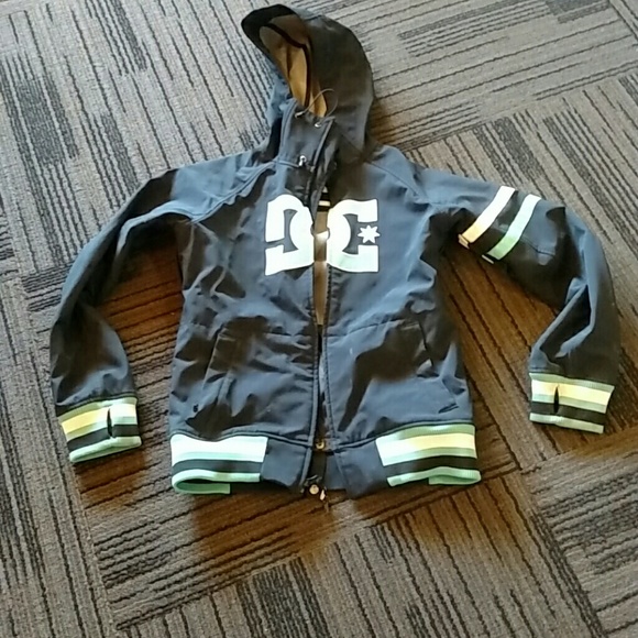 DC lightweight shell snowboard jacket