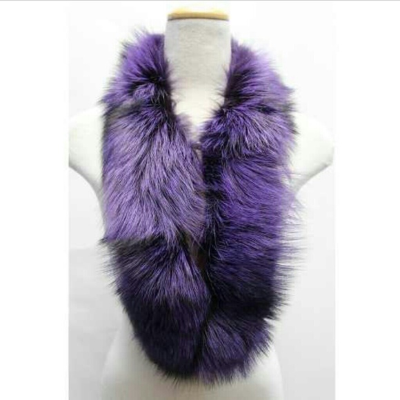 Price Drop🎉 Purple Fox Fur Scarf or Stole