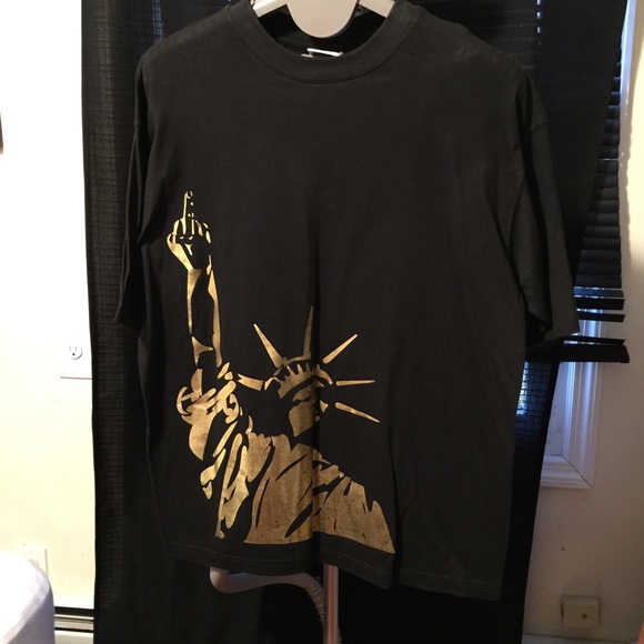Lady Liberty "🖕🏾YOU" Tee sz.XXL
