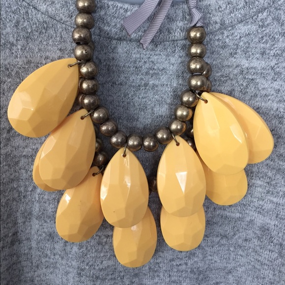 🔴SOLD in bundle Anthropologie teardrop necklace - Picture 2 of 2