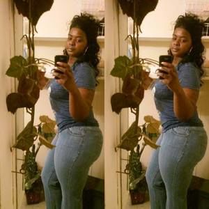 Meet your Posher, Nikki