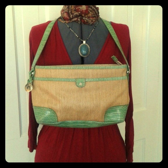 Authentic Etienne Aigner handbag, light sage trim. - Picture 1 of 4