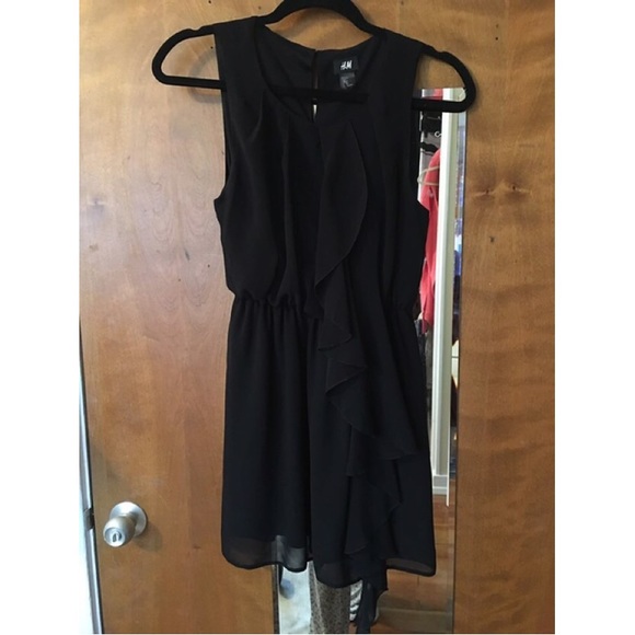 H&M black dress - Picture 1 of 1