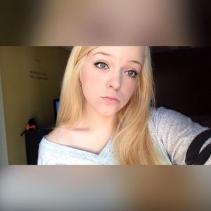 Meet your Posher, Meredith