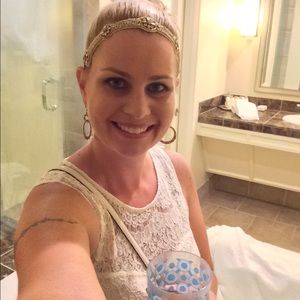 Meet your Posher, Lauren