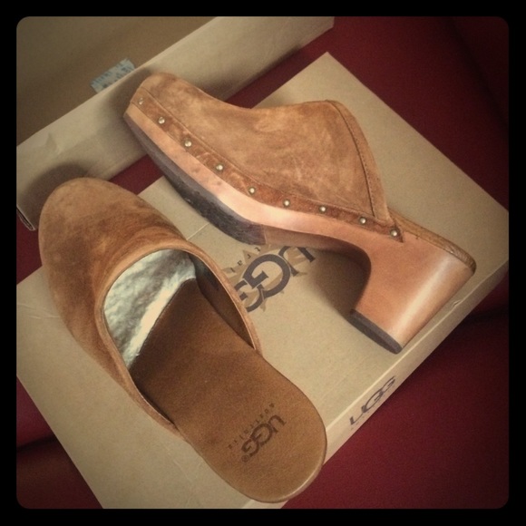 Clogs