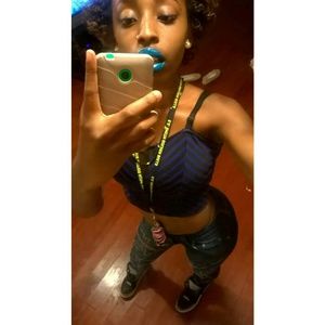 Meet your Posher, Junaya