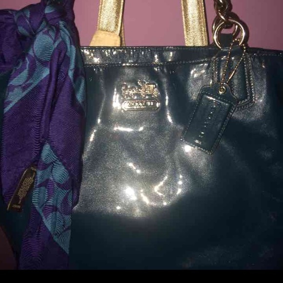 Coach - Picture 2 of 3