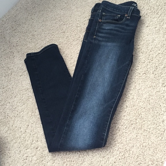 American Eagle Outfitters Denim - Like new Dark wash AE skinny jeans
