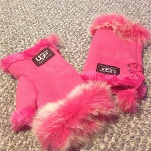 Ugg Gloves