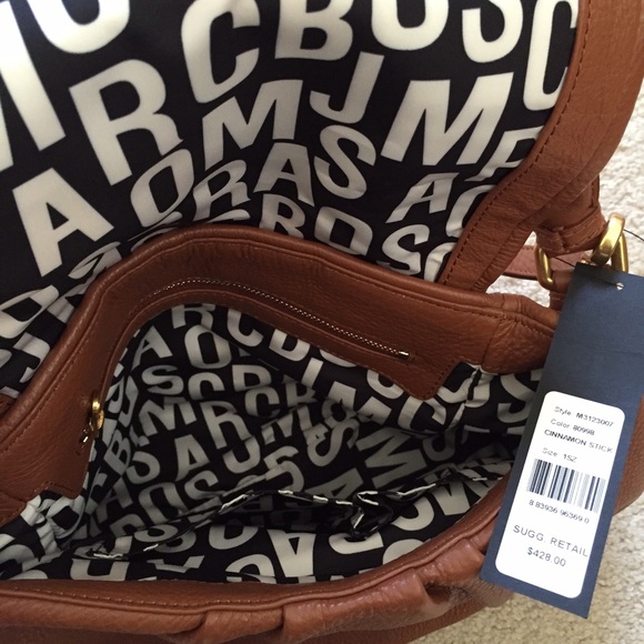 NWT- Marc Jacobs Classic Q Lil Ukita - Picture 2 of 4