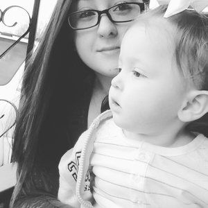 Meet your Posher, Elise