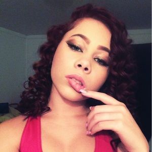 Meet your Posher, Laneisha