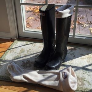 hunter boots with socks