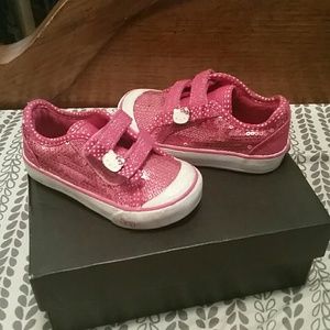 Infant Hello Kitty shoes!