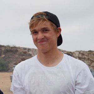 Meet your Posher, Wesley