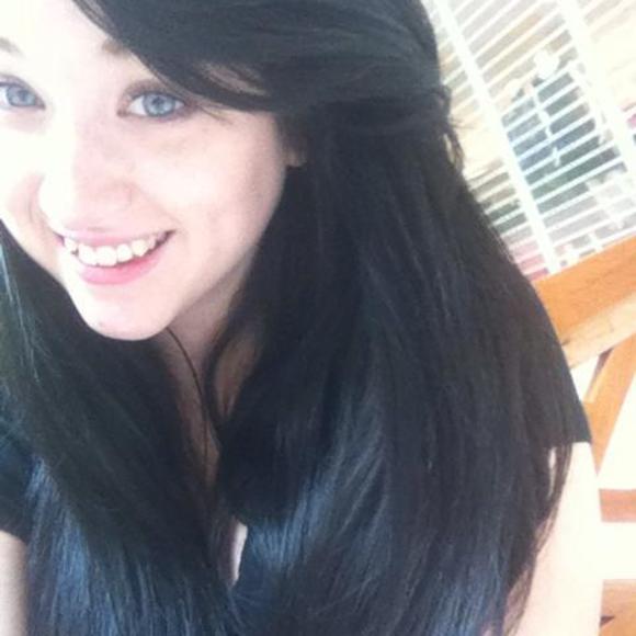Meet your Posher, Tayla