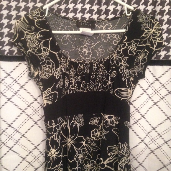 BOGO FREE - Dress in black and off white