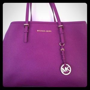 Michael kors purple purse