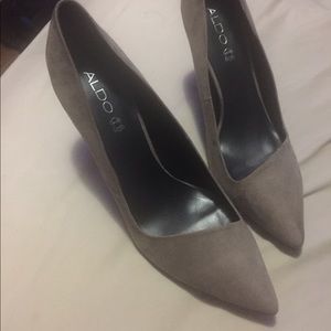 Size 11  Aldo grey suede Acaria heels