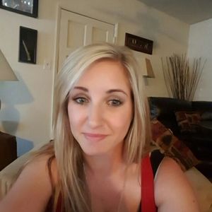 Meet your Posher, Christa