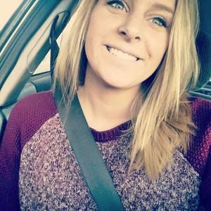 Meet your Posher, Cassi