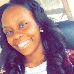 Meet your Posher, Danequa