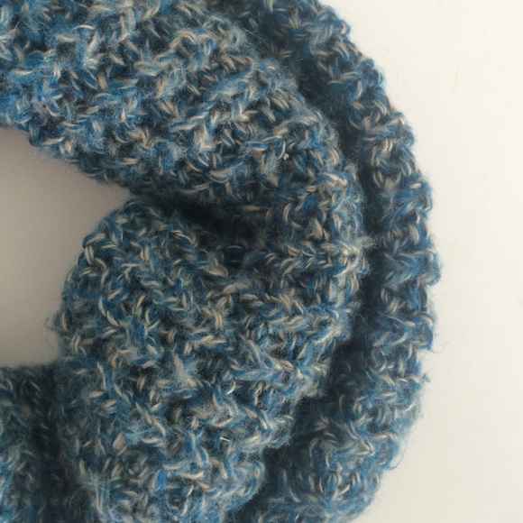 Circle snood. - Picture 2 of 2