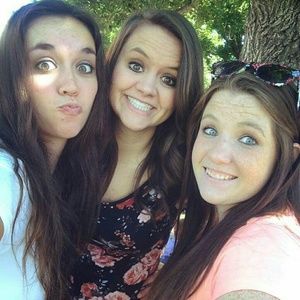 Meet your Posher, Jenessa