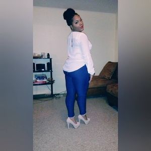 Meet your Posher, Jasmine