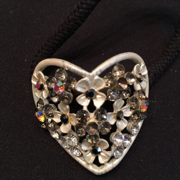 Metal and crystal heart ponytail holder