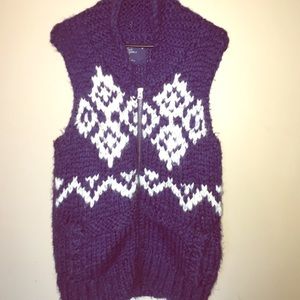 Blue printed sleeveless American eagle vest