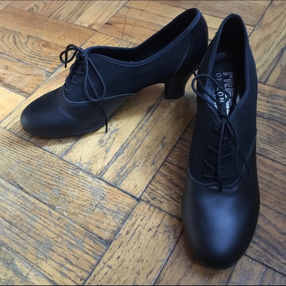 NWOT Black Lace-up Short Booties Freed of London